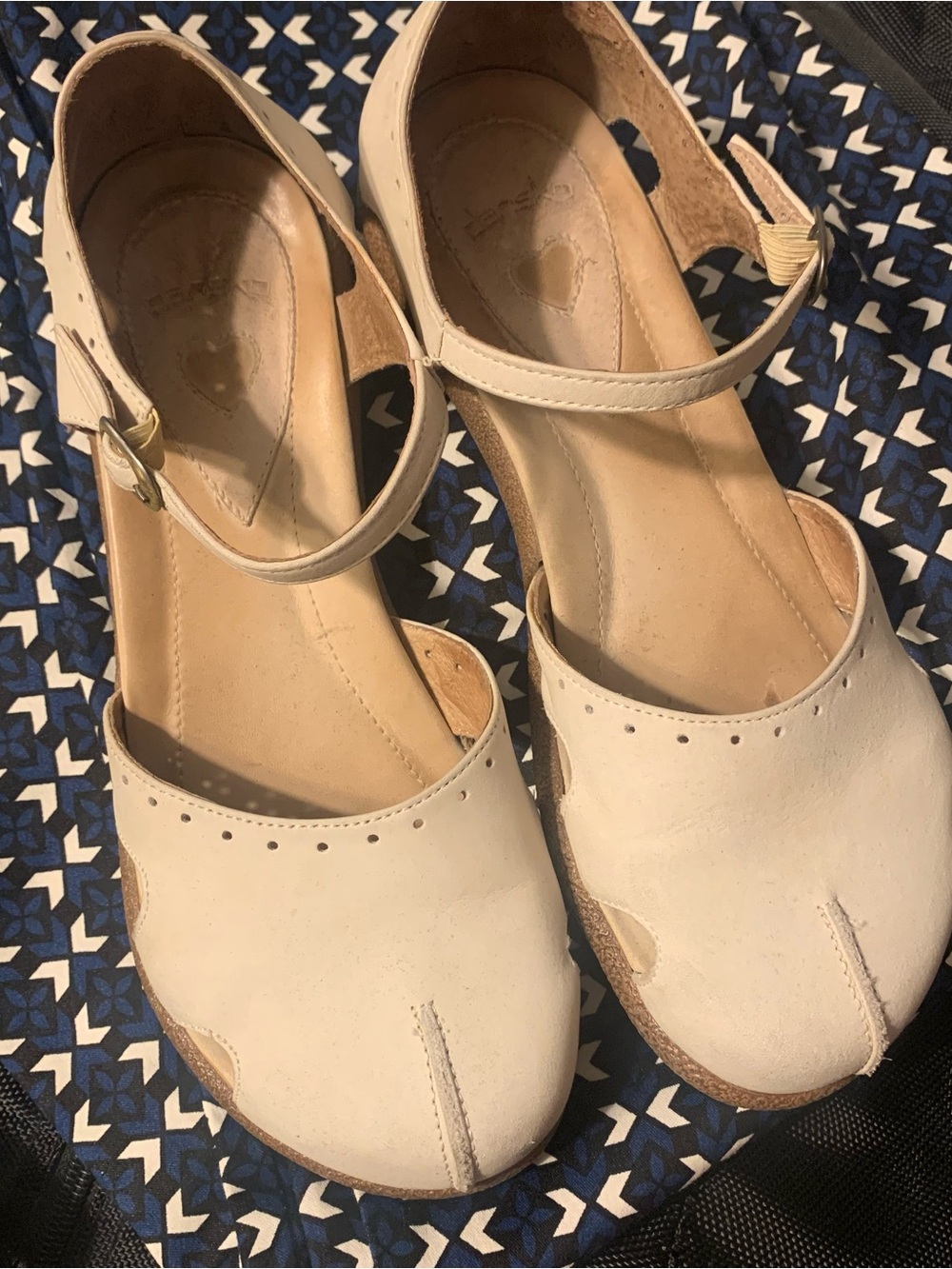 Dansko Cream Mary Jane Flats Sz 38 (7.5)